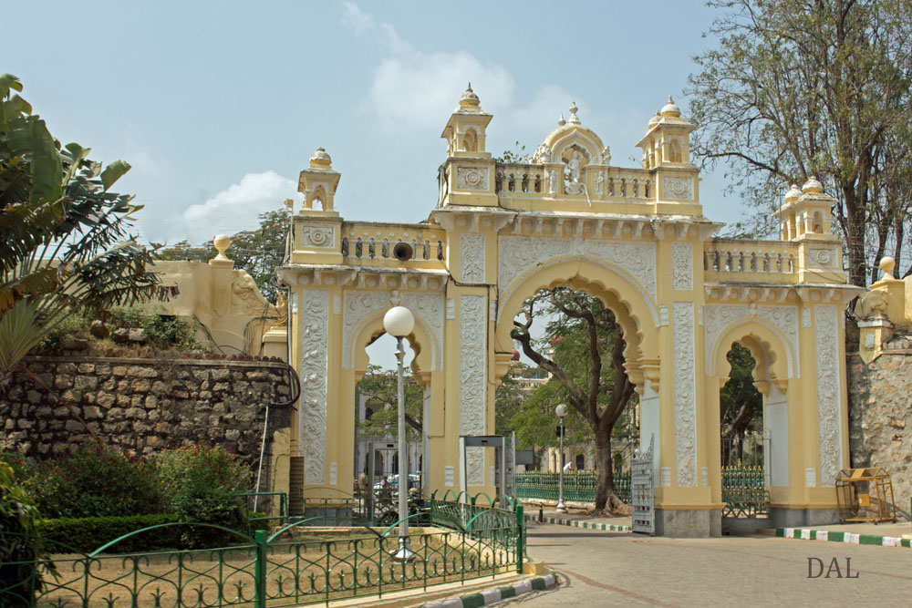 2015_01_India_09_Mysore_palace_040