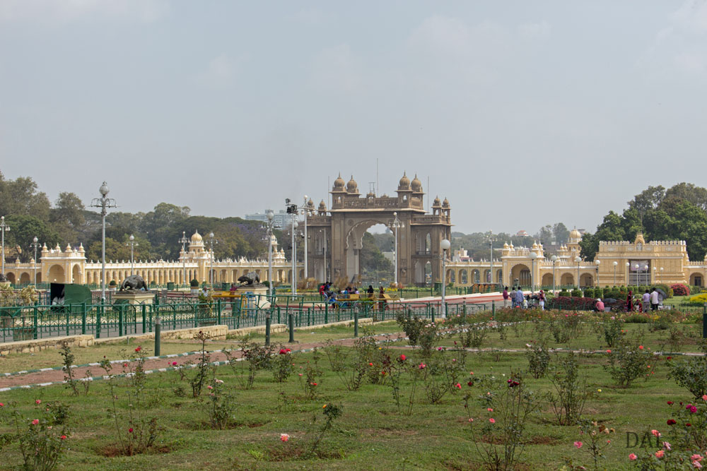 2015_01_India_09_Mysore_palace_046